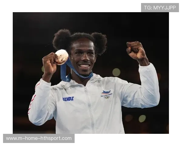 多米尼加运动员在国际拳击赛中夺金，多米尼加联赛